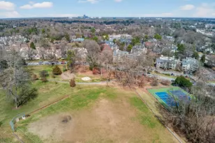 1031 Wirewood Dr, Raleigh, NC 27605 - Photo 34