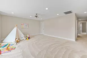 4118 Plum Branch Dr, Cary, NC 27519 - Photo 32