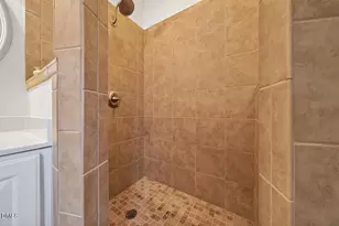 304 Stallings Rd, Durham, NC 27703 - Photo 52