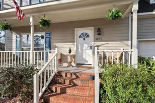 1701 Point O Woods Ct, Raleigh, NC 27604 - Photo 2