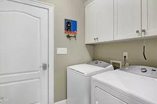 210 Sonoma Valley Dr, Cary, NC 27518 - Photo 32