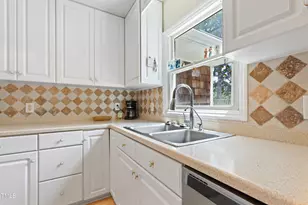 821 Woodburn Rd, Raleigh, NC 27605 - Photo 18