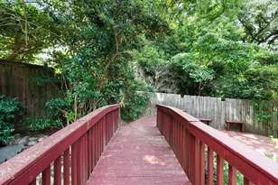 821 Woodburn Rd, Raleigh, NC 27605 - Photo 36