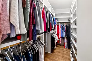 2638 Lakeview Dr, Raleigh, NC 27609 - Photo 32