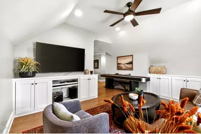 2638 Lakeview Drive, Raleigh, NC 27609 - Photo 38