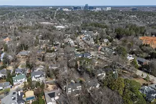 2638 Lakeview Dr, Raleigh, NC 27609 - Photo 74