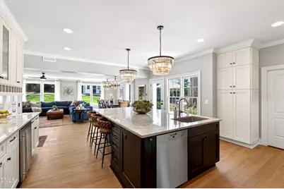 2638 Lakeview Drive, Raleigh, NC 27609 - Photo 20