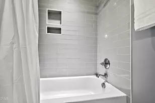 2638 Lakeview Dr, Raleigh, NC 27609 - Photo 42