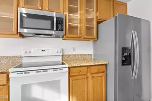 808 Red Oak Tree Dr, Fuquay Varina, NC 27526 - Photo 10