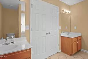 808 Red Oak Tree Dr, Fuquay Varina, NC 27526 - Photo 16