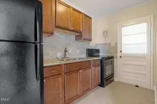 805 Daniels St, Raleigh, NC 27605 - Photo 10