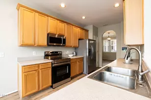 8310 Chimneycap Dr, Raleigh, NC 27613 - Photo 12