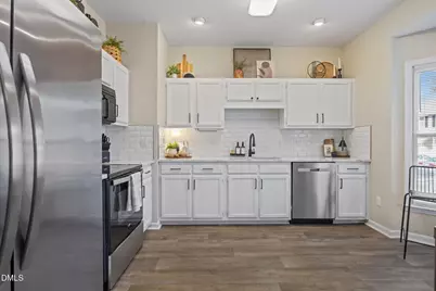 220 Riverwalk Circle, Cary, NC 27511 - Photo 8