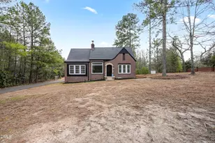 1811 Carthage St, Sanford, NC 27330 - Photo 8