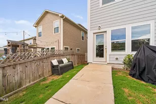 233 Sage Oak Ln, Holly Springs, NC 27540 - Photo 44