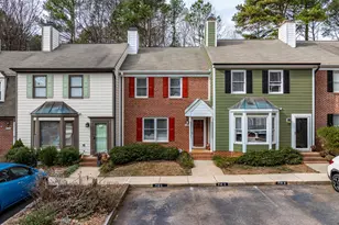 710 Powell Dr, Raleigh, NC 27606 - Photo 2