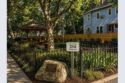 720 Oakwood Avenue #101, Raleigh, NC 27601 - Photo 6