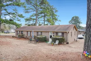 1203 W 10th St, Roanoke Rapids, NC 27870 - Photo 1