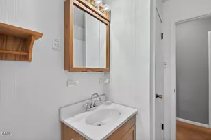 622 Lynn Rd, Durham, NC 27703 - Photo 16