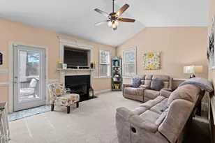 86 Thornhill Ct, Clayton, NC 27520 - Photo 8