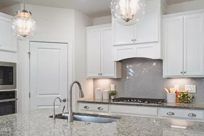 6434 Crown Parkway, Durham, NC 27703 - Photo 8