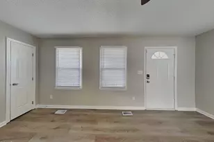 713 Ilex Ct, Wendell, NC 27591 - Photo 2