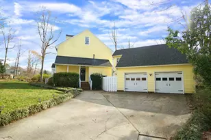 404 Greenwood Cir, Cary, NC 27511 - Photo 38