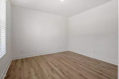 2296 Apex Peakway, Apex, NC 27502 - Photo 14