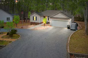 6068 Jones Cir, Sanford, NC 27332 - Photo 2