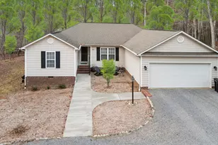 6068 Jones Cir, Sanford, NC 27332 - Photo 10