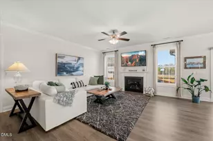 306 Country Side St, Hillsborough, NC 27278 - Photo 24