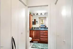 4 Wellesley Pl, Chapel Hill, NC 27517 - Photo 28