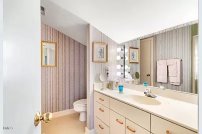 4 Wellesley Place, Chapel Hill, NC 27517 - Photo 38