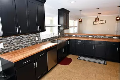 320 Crescent Drive, Clayton, NC 27520 - Photo 4