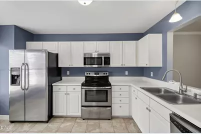 2106 Trailridge Court, Raleigh, NC 27603 - Photo 6