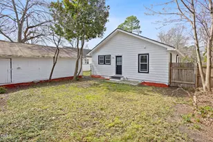 310 N 6th St, Smithfield, NC 27577 - Photo 24