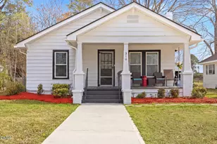 310 N 6th St, Smithfield, NC 27577 - Photo 2