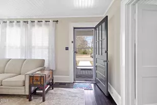 310 N 6th St, Smithfield, NC 27577 - Photo 4