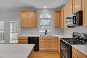 614 Red Cedar Cir, Durham, NC 27712 - Photo 14