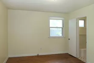 408 Hickory Dr, Chapel Hill, NC 27517 - Photo 8