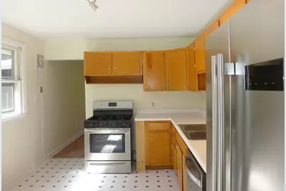 408 Hickory Drive #Main, Chapel Hill, NC 27517 - Photo 6