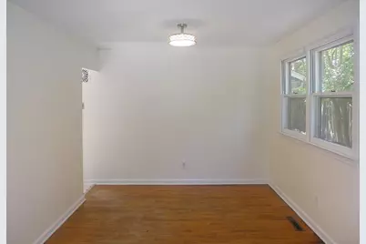 408 Hickory Drive #Main, Chapel Hill, NC 27517 - Photo 4