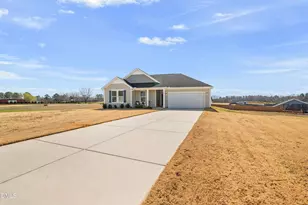 18 Harlow Ct, Fuquay Varina, NC 27526 - Photo 4