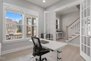 117 Acorn Xing Rd, Holly Springs, NC 27539 - Photo 4