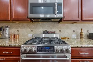 806 Poplar St, Durham, NC 27703 - Photo 20