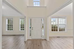 1139 Grogans Mill Dr, Cary, NC 27519 - Photo 4