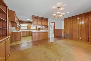 219 Minnis Ln, Graham, NC 27253 - Photo 20