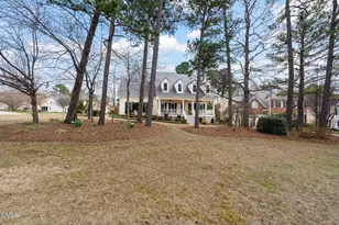 101 Brant Point Pl, Cary, NC 27513 - Photo 2