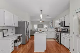 105 Laurel Branch Dr, Cary, NC 27513 - Photo 14