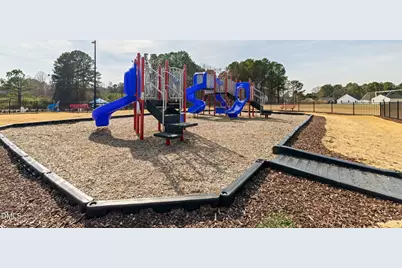 544 Barrington Row Avenue, Zebulon, NC 27597 - Photo 38